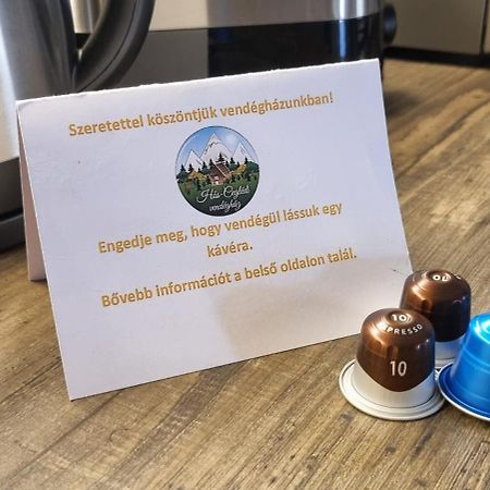 Hos-Cegledi Vendeghaz Miskolc -Oenallo Otthon, Mely Csak Az Oenoeke Zewnętrze zdjęcie